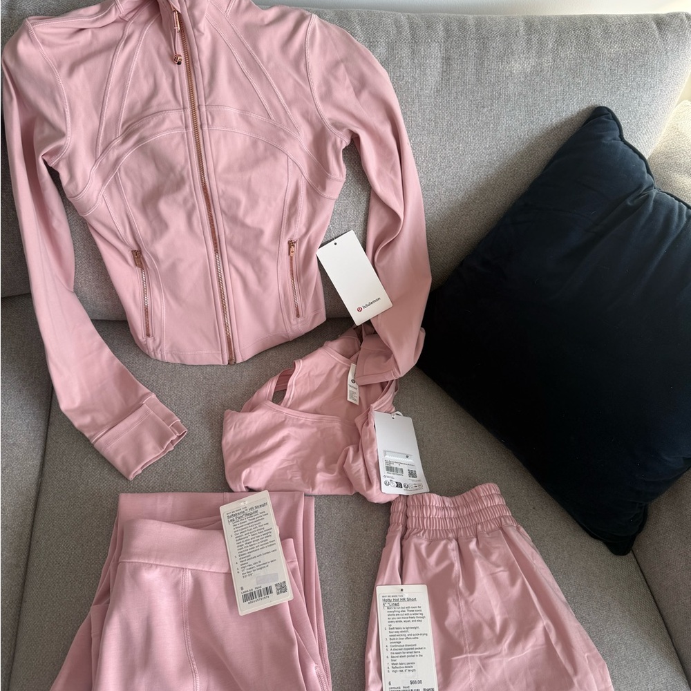 Entire Brand New LULULEMON Set